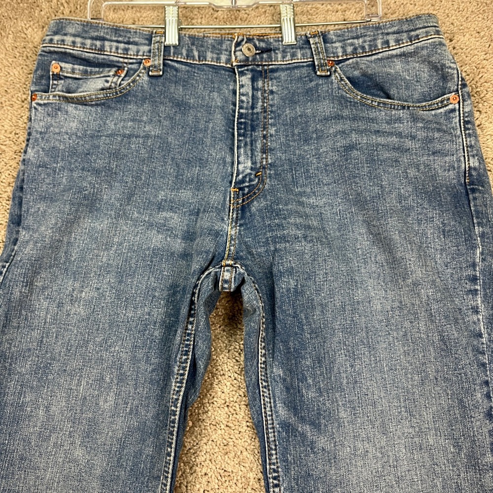 Levis 511 Jeans Mens 36x32 Medium Wash Blue Straight Leg 5 Pocket Denim EUC - Picture 2 of 14